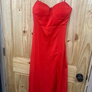 Elegant Red Strapless Dress